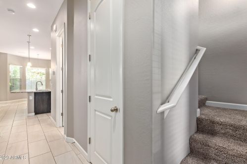 3059 33rd Pl, Phoenix AZ  85018 exterior