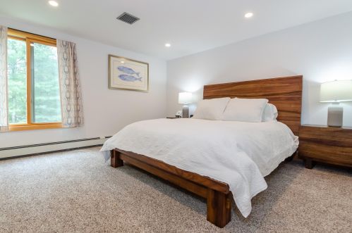 155 Great Nck Rd, Wareham MA 02571-2426 exterior