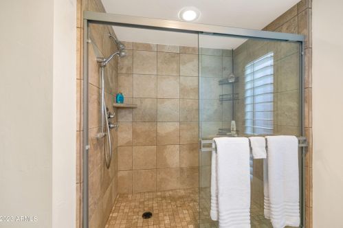 5327 26th St, Phoenix AZ 85032-8017 exterior