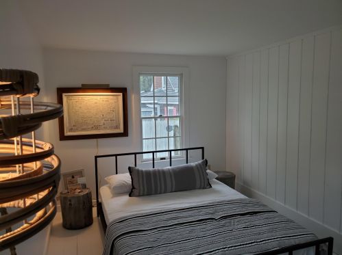 124 Uncle Venies Rd, Harwich MA  02645-3431 exterior