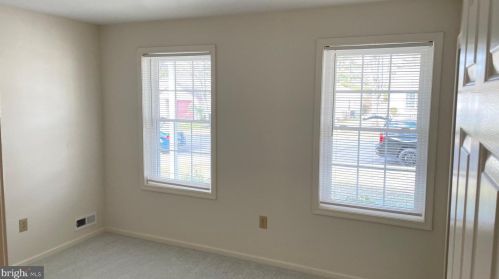 109 Carriage Hill Ct, Columbus NJ  08022-1067 exterior