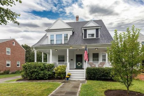 67 Warren St, Needham MA  02492-3116 exterior