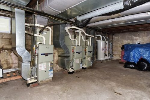 49 Highland Ave, Everett MA 02149-1434 exterior