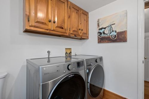 8 Seaview Ln, Newbury MA  01951-2312 exterior