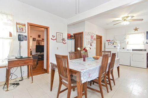 62 Paris St, Everett MA 02149-4409 exterior