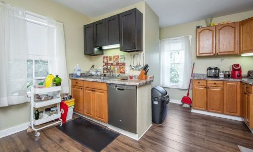 102 Main St, Acton MA 01720-3553 exterior