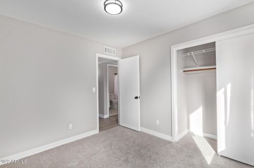 19605 36 Pl, Phoenix AZ 85050-8387 exterior