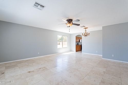 6838 42nd Way, Phoenix AZ  85042-5211 exterior