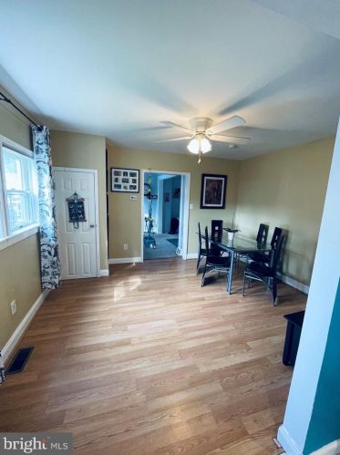 512 Pennsylvania Ave, West Deptford NJ 08063-1224 exterior