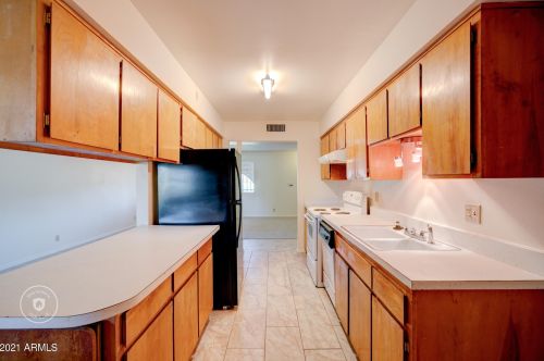 830 Euclid Ave, Phoenix, AZ 85041-8343