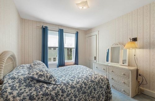 29 Halmstad St, Worcester MA 01607-1520 exterior