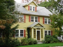 336 Woodward St, Newton, MA 02468-2042