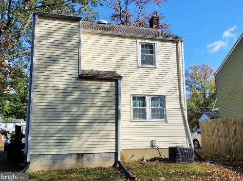 477 Barber Ave, West Deptford NJ 08096-2833 exterior