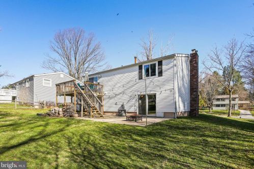 6213 Greenblade Garth, Columbia MD  21045-4218 exterior