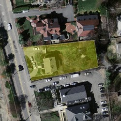 424 Walnut St, Newton MA 02460-2205 aerial view