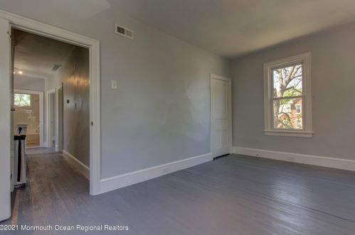 245 Barber Ave, West Deptford NJ  08096-2612 exterior