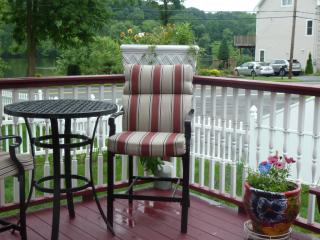 1007 River Rd, Agawam MA  01001-2833 exterior