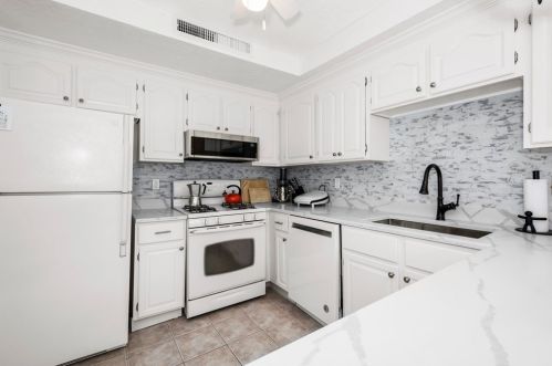 5 Blithewood Ter, Worcester MA  01604-3513 exterior