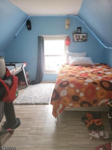 11 Cleveland St, Belleville NJ 07109-2932 exterior