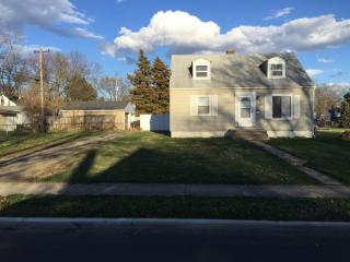 3148 Hiawatha St, Columbus OH  43224-4025 exterior