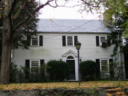 1550 Centre St, Newton, MA 02461-1233