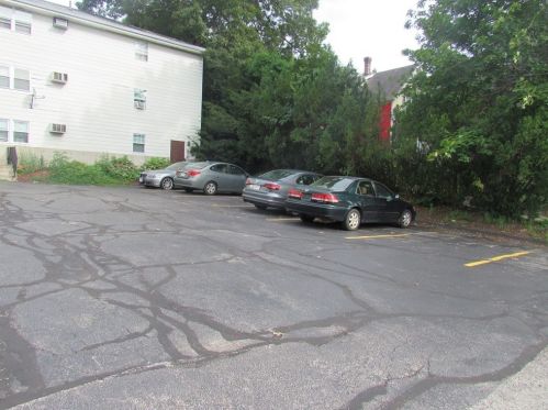 830 Boylston St, Worcester MA 01606-3074 exterior