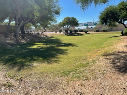 18619 39th Way, Phoenix, AZ 85050-3290