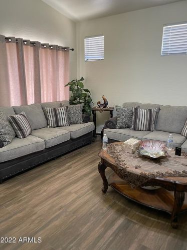 6316 26th Dr, Phoenix, AZ 85041-5378