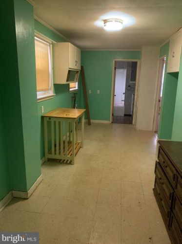 3 Fran Ave, Trenton NJ 08628-1508 exterior