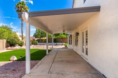 1222 Beverly Ln, Phoenix AZ 85032-3408 exterior