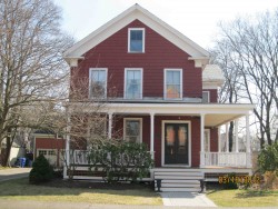 90 Erie Ave, Newton, MA 02461-1514