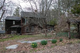 567 Essex Ave, Gloucester, MA 01930-2006