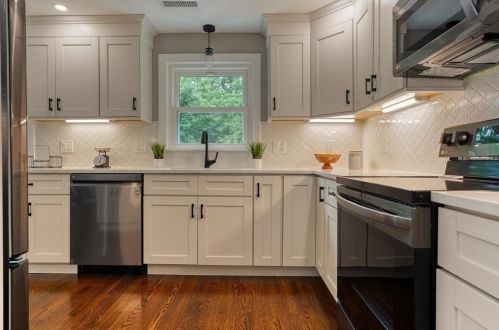 14 Harvard Ave, Burlington MA  01803-1336 exterior