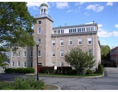 7 Stone Mill Dr, Dedham MA  02026-2972 exterior