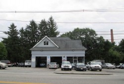 1958 Washington St, Newton, MA 02466-3009