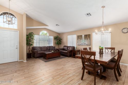 20206 29th Pl, Phoenix AZ  85050-4710 exterior