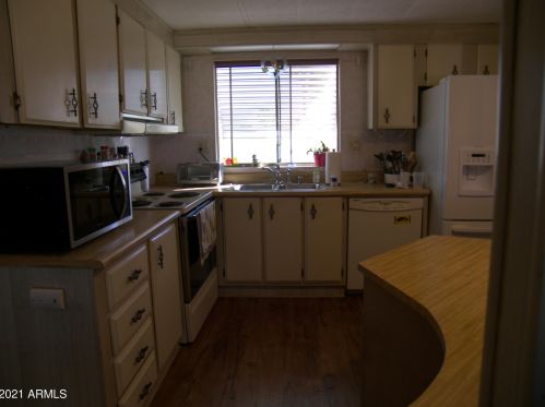 16229 32 Way, Phoenix AZ 85018-5019 exterior