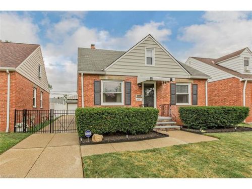 4157 57th St, Cleveland, OH 44144-1853