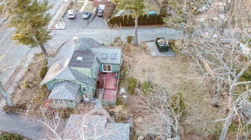 822 Summer St, Lynnfield MA 01940-2062 exterior