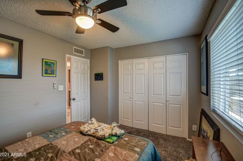 12208 25th Pl, Phoenix AZ 85032-7004 exterior