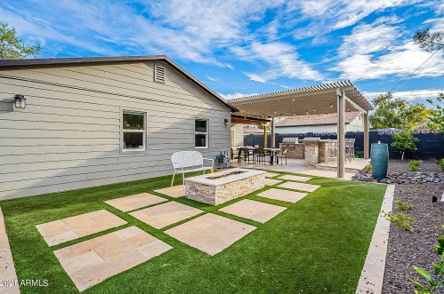 5136 2nd St, Phoenix AZ 85086-3406 exterior