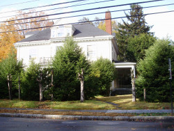 87 Lincoln St, Newton, MA 02461-1541