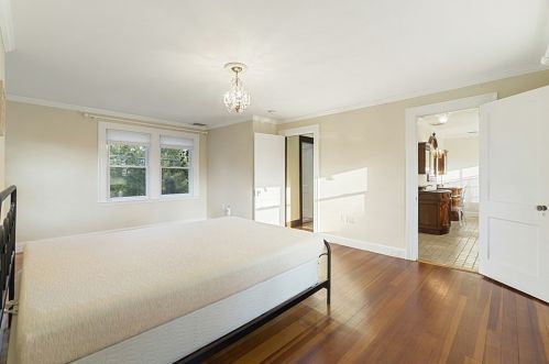 115 Aspen Ave, Newton MA 02466-3022 exterior