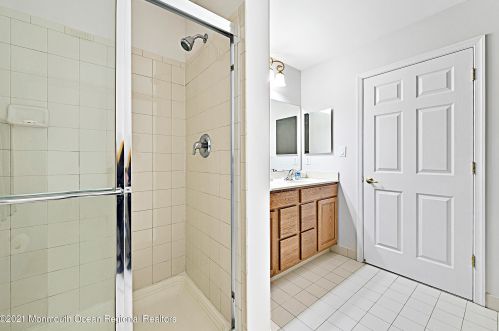 19 Brookfield Dr, Jackson Twp NJ 08527-3865 exterior