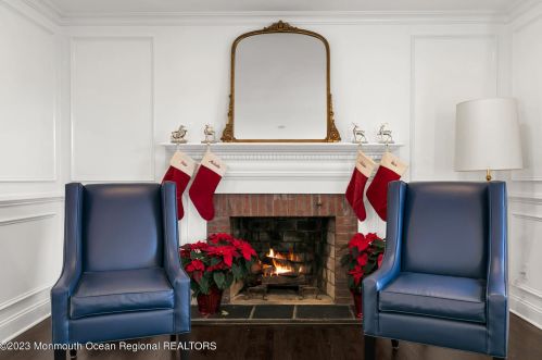 67 Rivers Edge Dr, Little Silver NJ  07739-1708 exterior