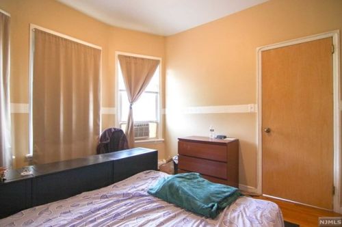 789 Kearny Ave, Kearny NJ 07032-2507 exterior