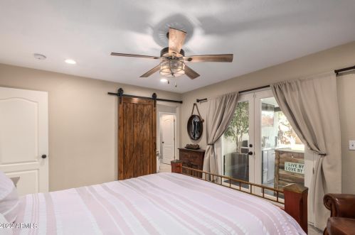 11605 37 Pl, Phoenix AZ 85050-2699 exterior