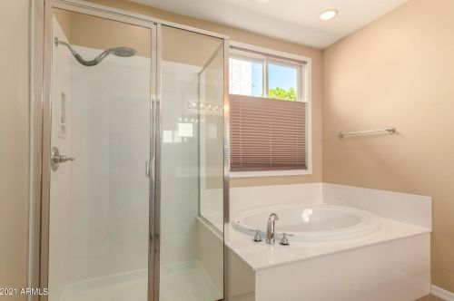 2128 Bowker St, Phoenix AZ 85040-3480 exterior