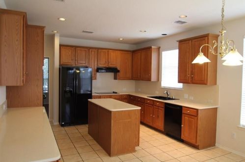 2700 Oakland Hills Dr, Plano TX  75025-6448 exterior