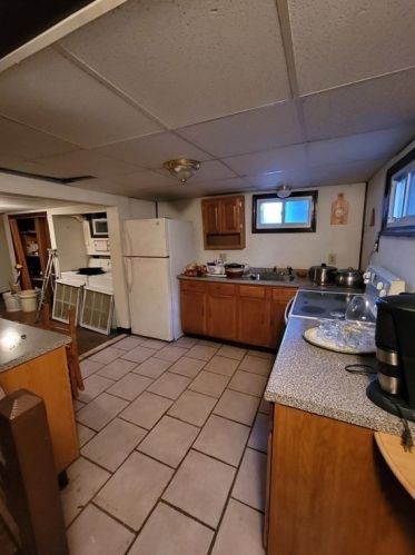 44 Bigelow St, Fall River MA 02720-5408 exterior